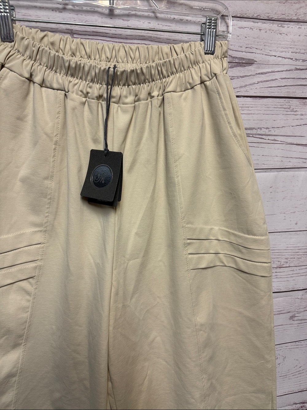 M made in italy Barrel pants nwt - Picture 2 of 8